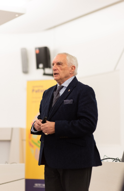 Luiz Moutinho,Neurology world conference,Miami,USA